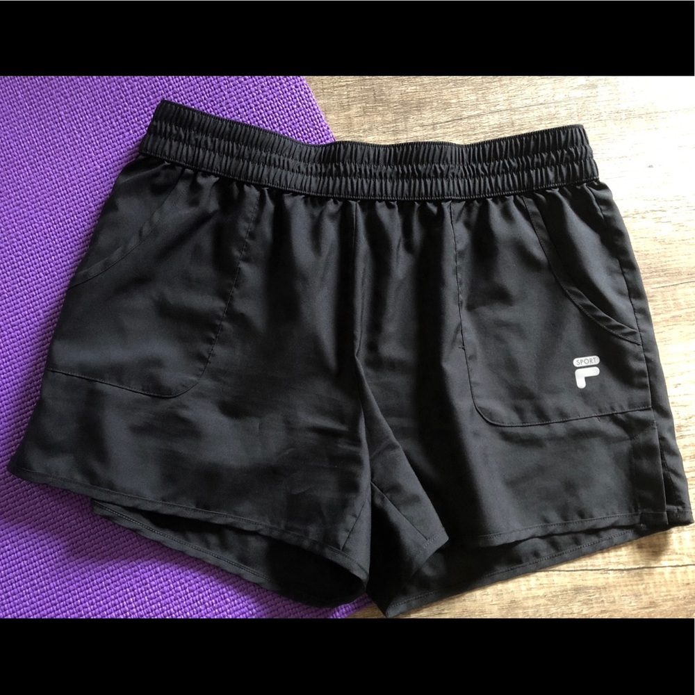 Athletic shorts